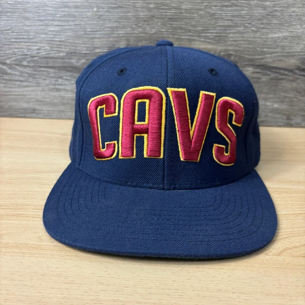 Vintage Cleveland‎ Cavaliers Hat Snapback Blue NBA Basketball Wool Blend Starter